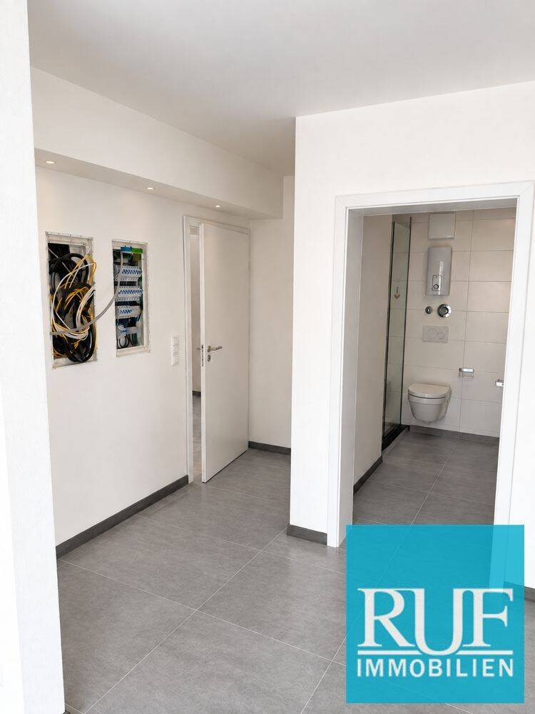 Erstbezug nach Sanierung: 2 – Zimmer Terrassenwohnung in Enzberg, 75417 Mühlacker