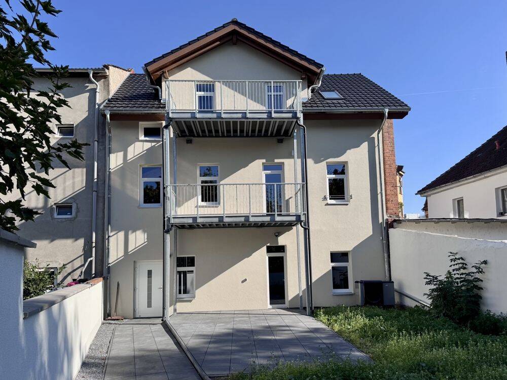 Erstbezug nach Kernsanierung – 3-Raumwohnung mit Balkon, 99086 Erfurt