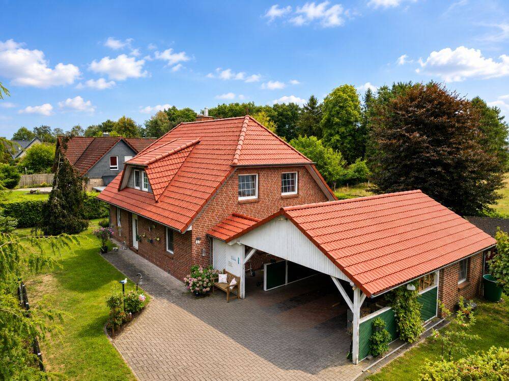 Ihr Traum vom Eigenheim – Großzügiges Wohnhaus mit Wintergarten in Bad Zwischenahn-Wehnen!, 26160 Bad Zwischenahn