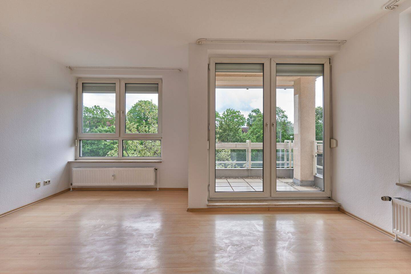 Burgblick light ! Geräumige 3-ZW 93 m²,EBK m. Ablöse, zwei Balkone, 90429 Nürnberg