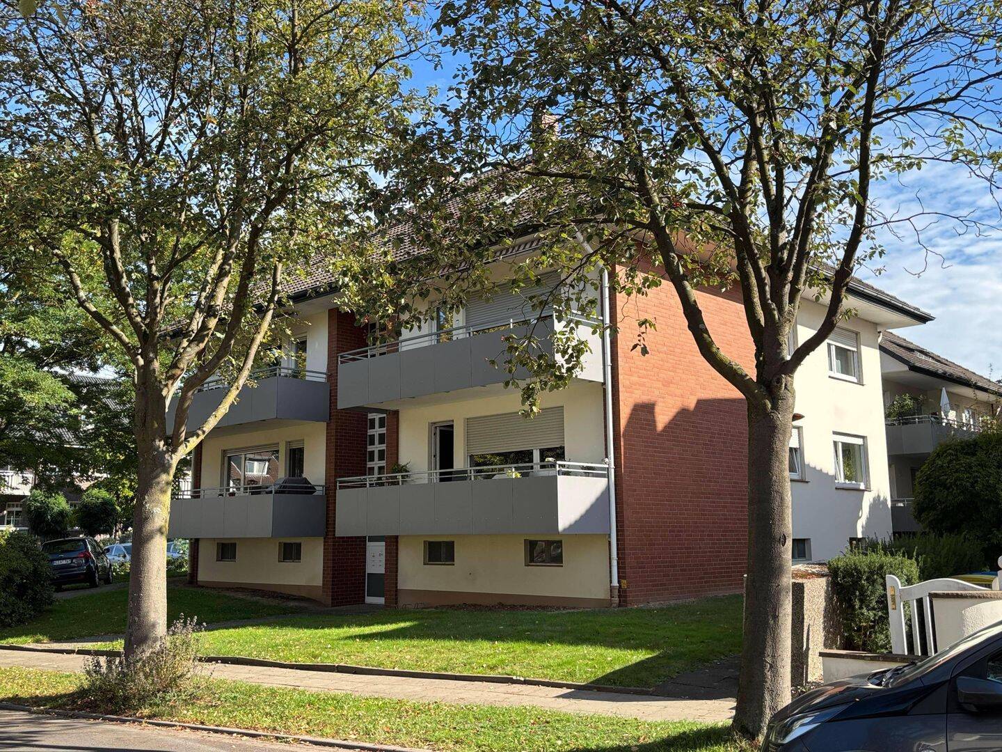 Attraktive 2-Zimmer-Eigentumswohnung mit Süd-Loggia im Zentrum von Bad Oeynhausen, 32547 Bad Oeynhausen