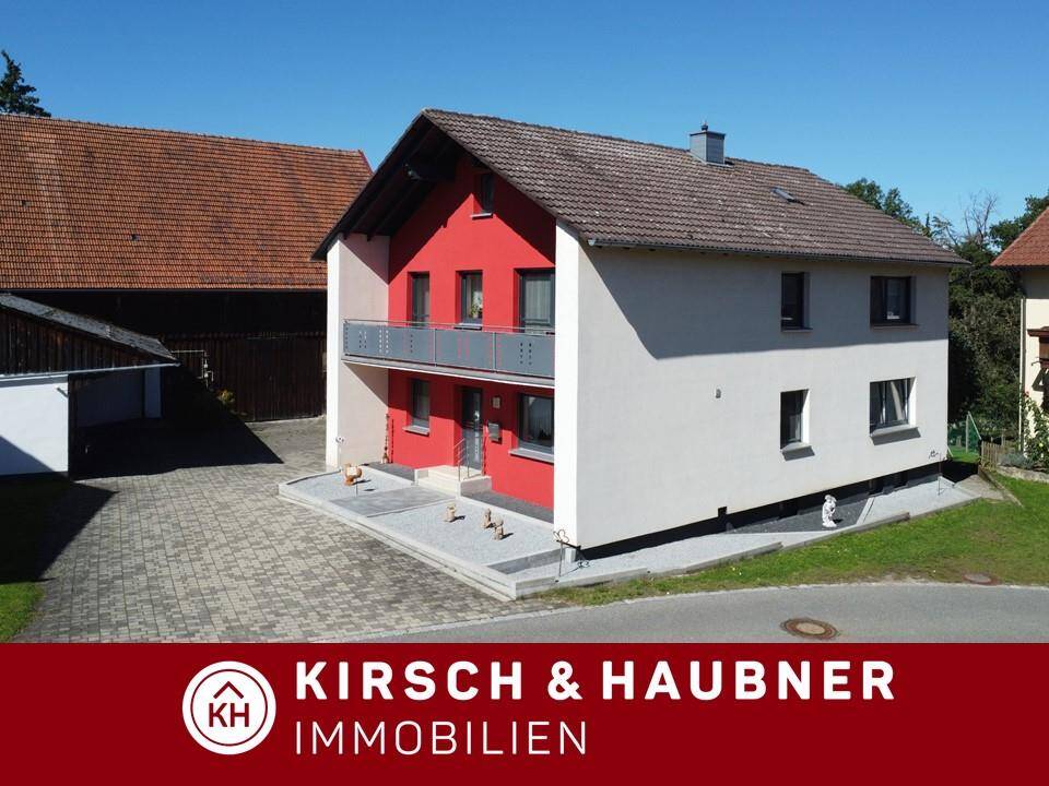 Ein-bis Zweifamilienhaus mit Wirtschaftsgebäude –  Ideal für Großfamilie und Klein-Unternehmer!      Berching – Thann, 92334 Berching