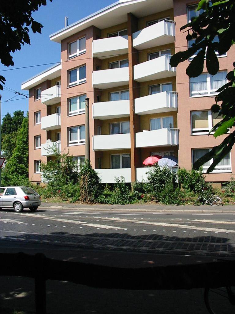 Charmante 2-Zimmer-Etagenwohnung in Krefeld vielseitig und einladend, 47807 Krefeld (Dießem/Lehmheide Fischeln)