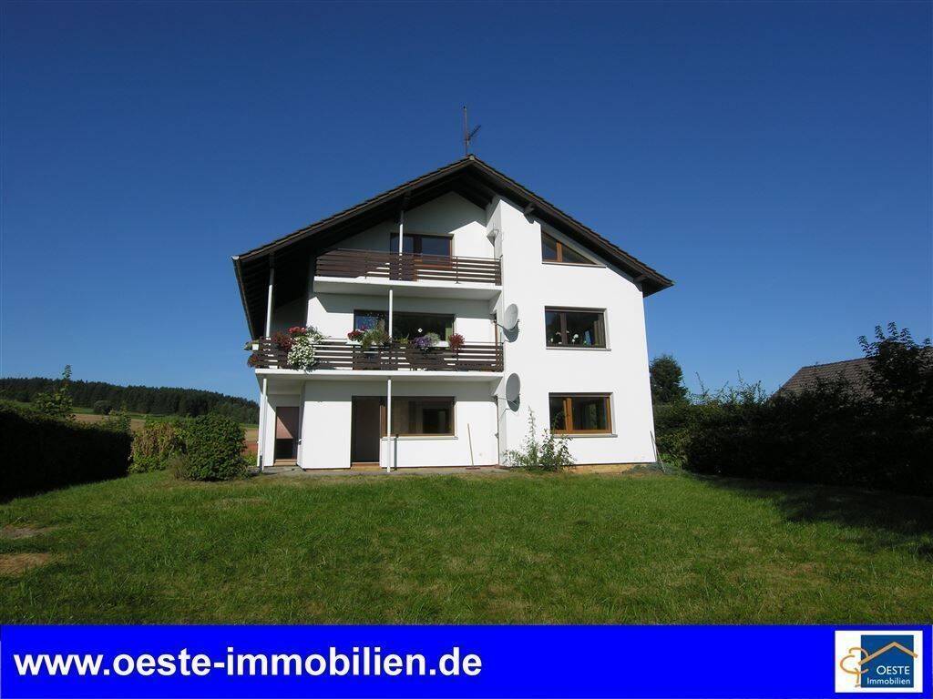 4 Zimmerwohnung in ruhiger Lage mit Balkon, 37235 Hessisch Lichtenau