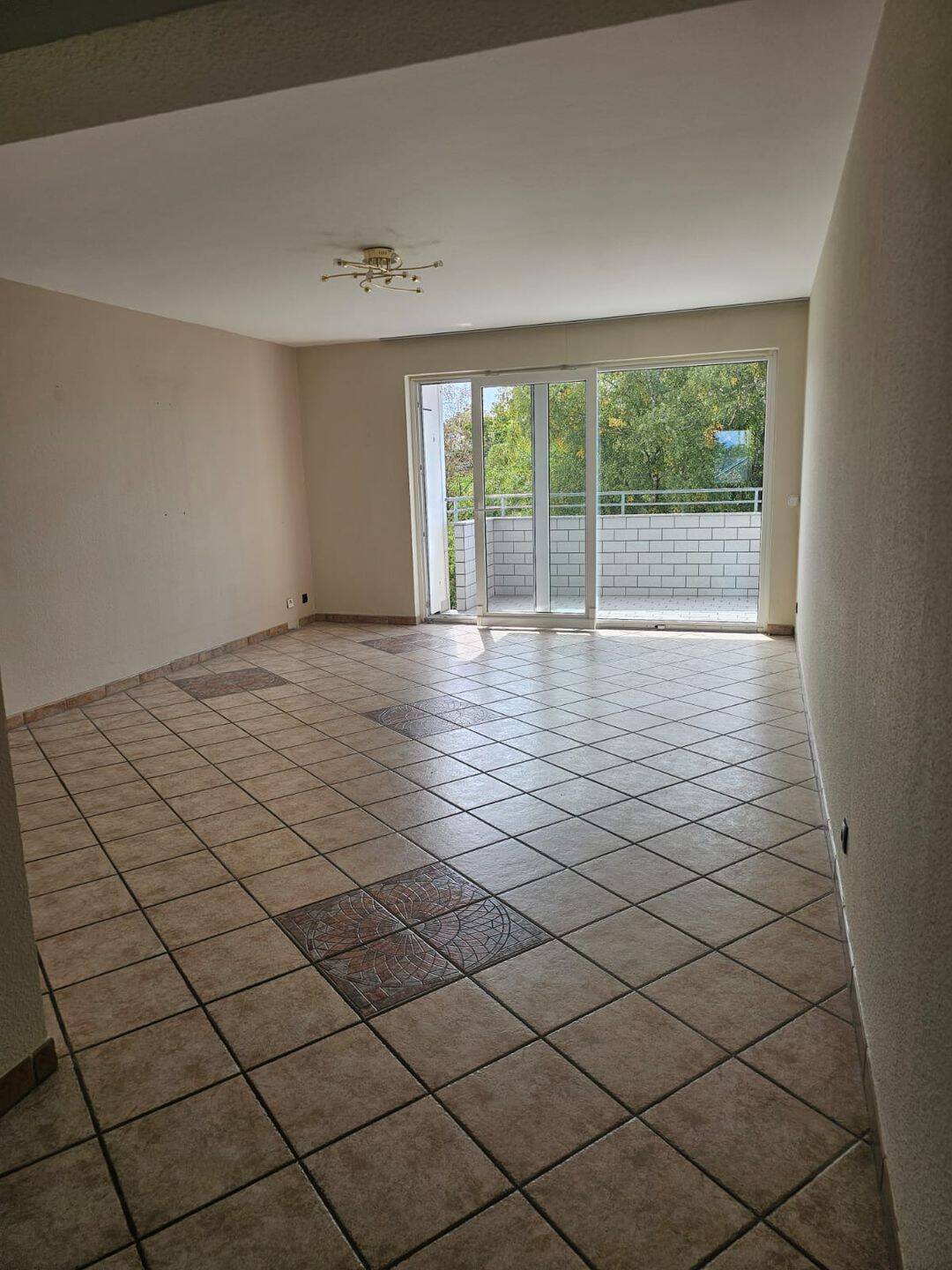 schöne ruhige 3-Zimmer-Wohnung mit Südbalkon, Sackgassenlage in Gladbeck, 45968 Gladbeck
