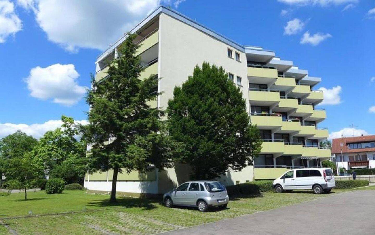 3-Zimmerwohnung am Bodensee mit Küche, Balkonen und Schwimmbad, 88690 Uhldingen-Mühlhofen