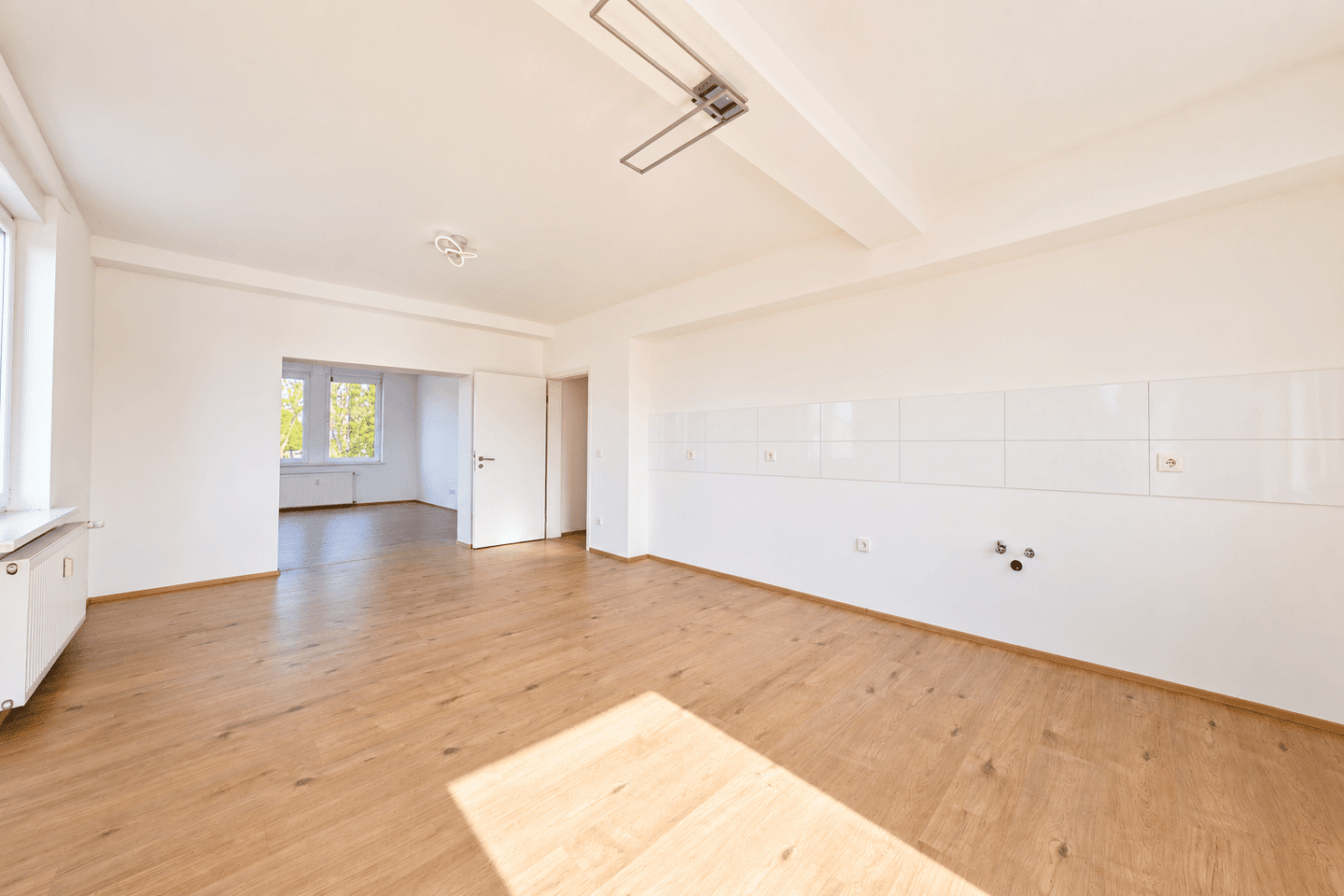 Großzügige 4,5-Zimmer-Wohnung mit Dachterrasse in Hamm-Herringen, 59077 Hamm