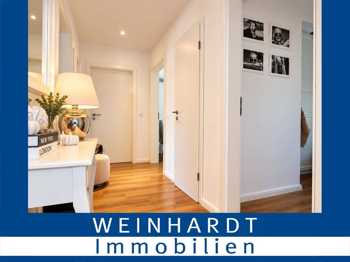 Komplett renovierte 4-Zimmer-Wohnung mit großzügigem Balkon und idyllischem Blick ins Grüne, 22119 Hamburg (Mitte Billstedt Horn)