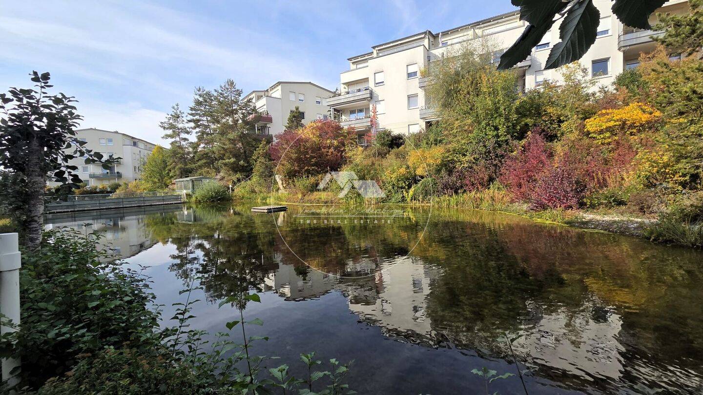 Sonnenbalkon mit Aussicht – stilvoll wohnen in Bad Abbach, 93077 Bad Abbach