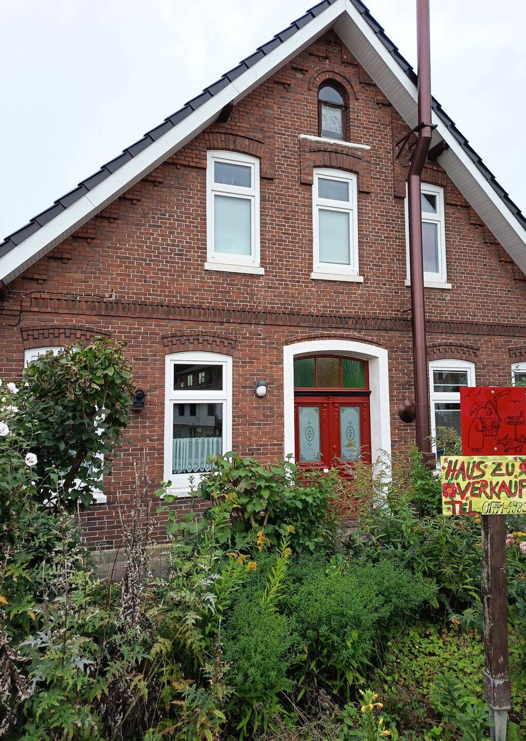 Charmantes Einfamilienhaus mit großem Grundstück in zentraler Lage von Geestland, 27607 Geestland