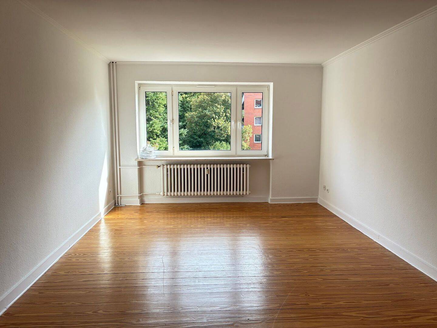 2-Zimmerwohnung mit großzügiger Raumaufteilung, 24149 Kiel (Neumühlen-Dietrichsdorf)