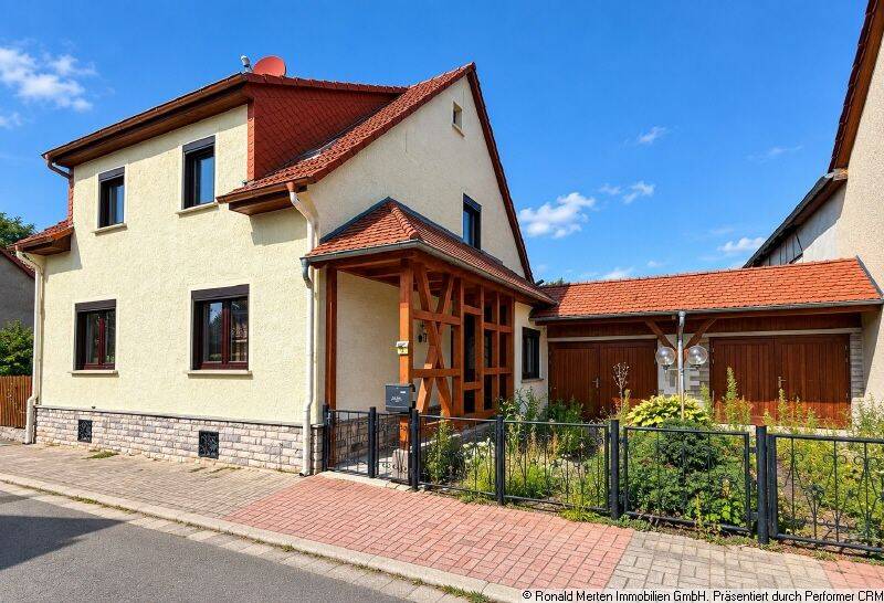 Schönes Einfamilienhaus mit Entwicklunspotential, 99958 Tonna