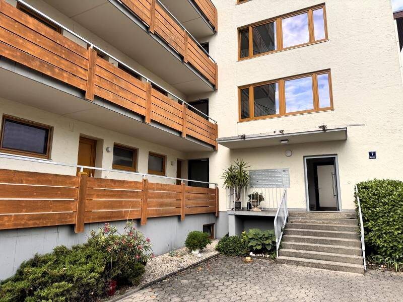 bezugsfreies Apartment im Westen von Weilheim mit Süd-Balkon und Kellerabteil, 82362 Weilheim i. OB