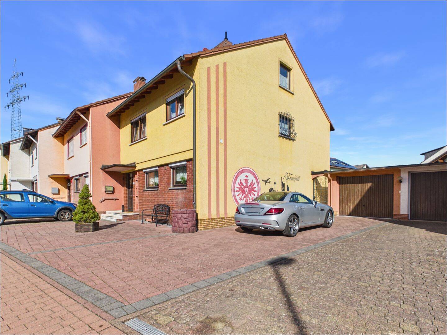 Mehr Platz fürs Familienleben – Reihenendhaus mit großem Garten in Karlstein, 63791 Karlstein a. Main