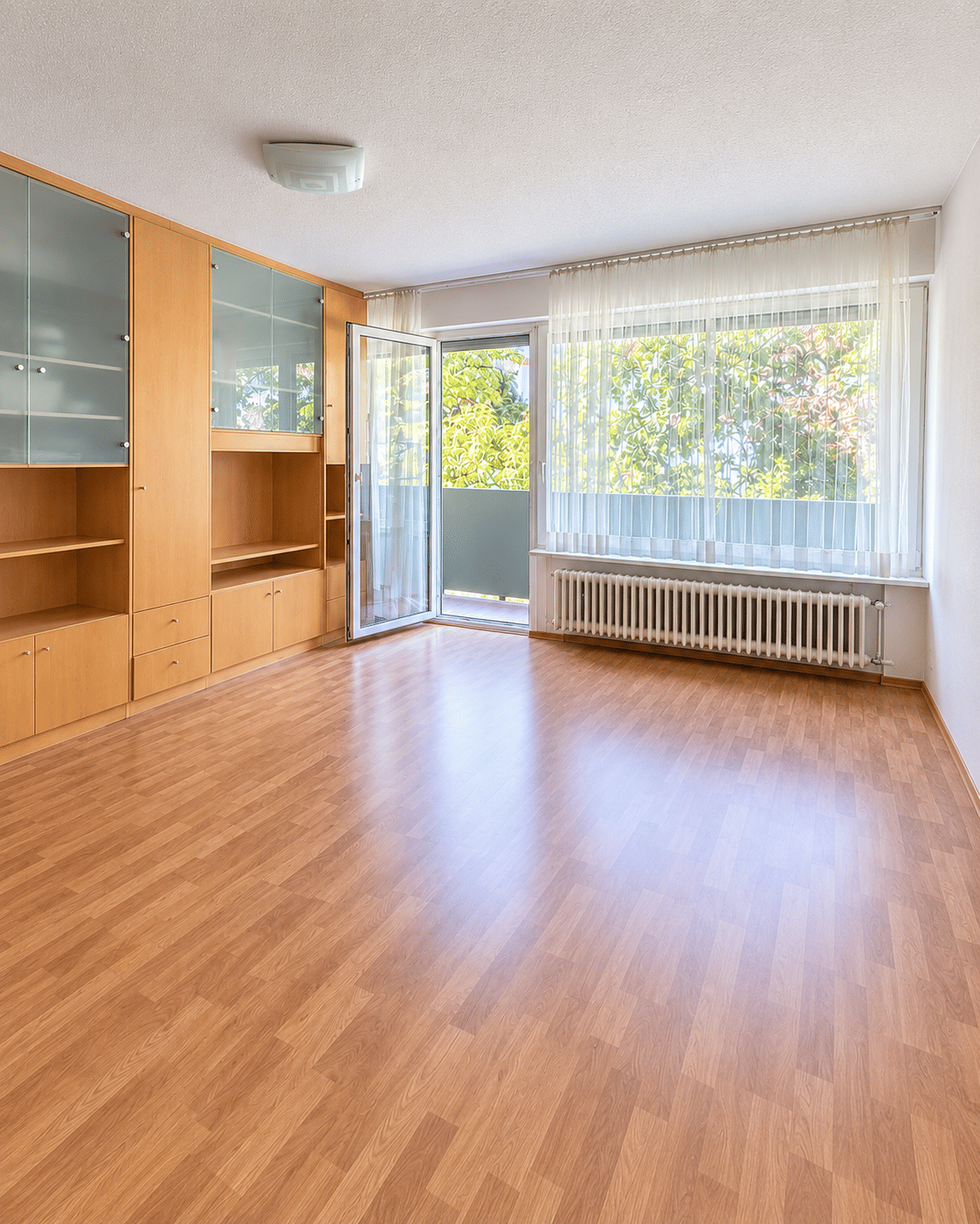 ** PERFEKTE ANBINDUNG: ca. 39m2 * TL-Bad * EBK * Balkon * Aufzug * Hausmeister * S-Wangen **, 70327 Stuttgart