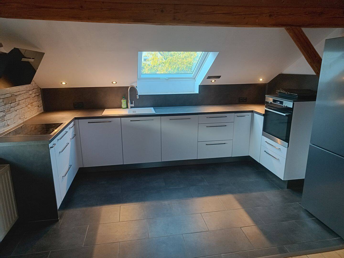 großzügige Dachgeschosswohnung 85m2 ab sofort, 96157 Ebrach