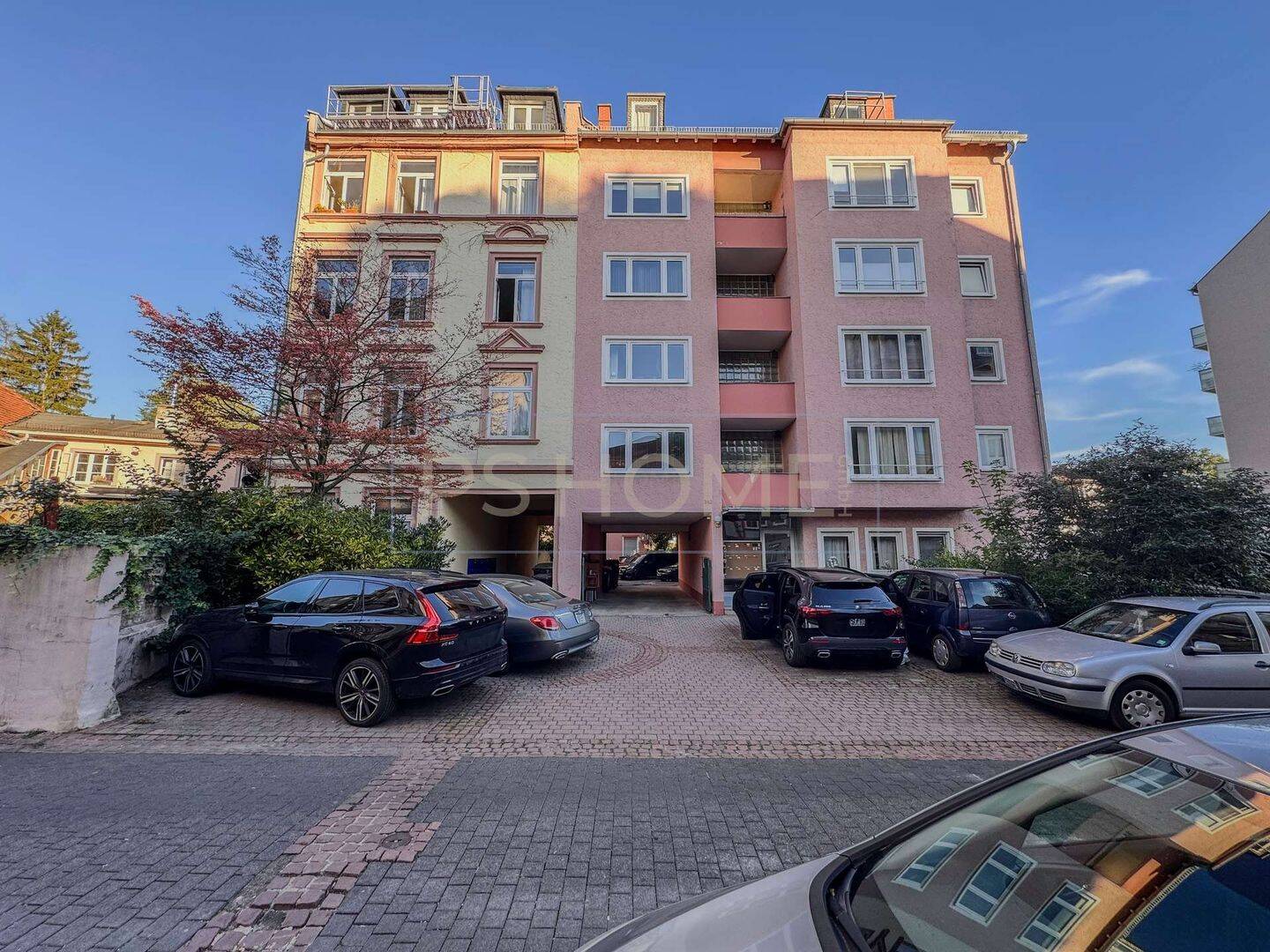 Praktische zwei Zimmer Wohnung in begehrter Lage, 60385 Frankfurt am Main (Bornheim Nordend-Ost Ostend)