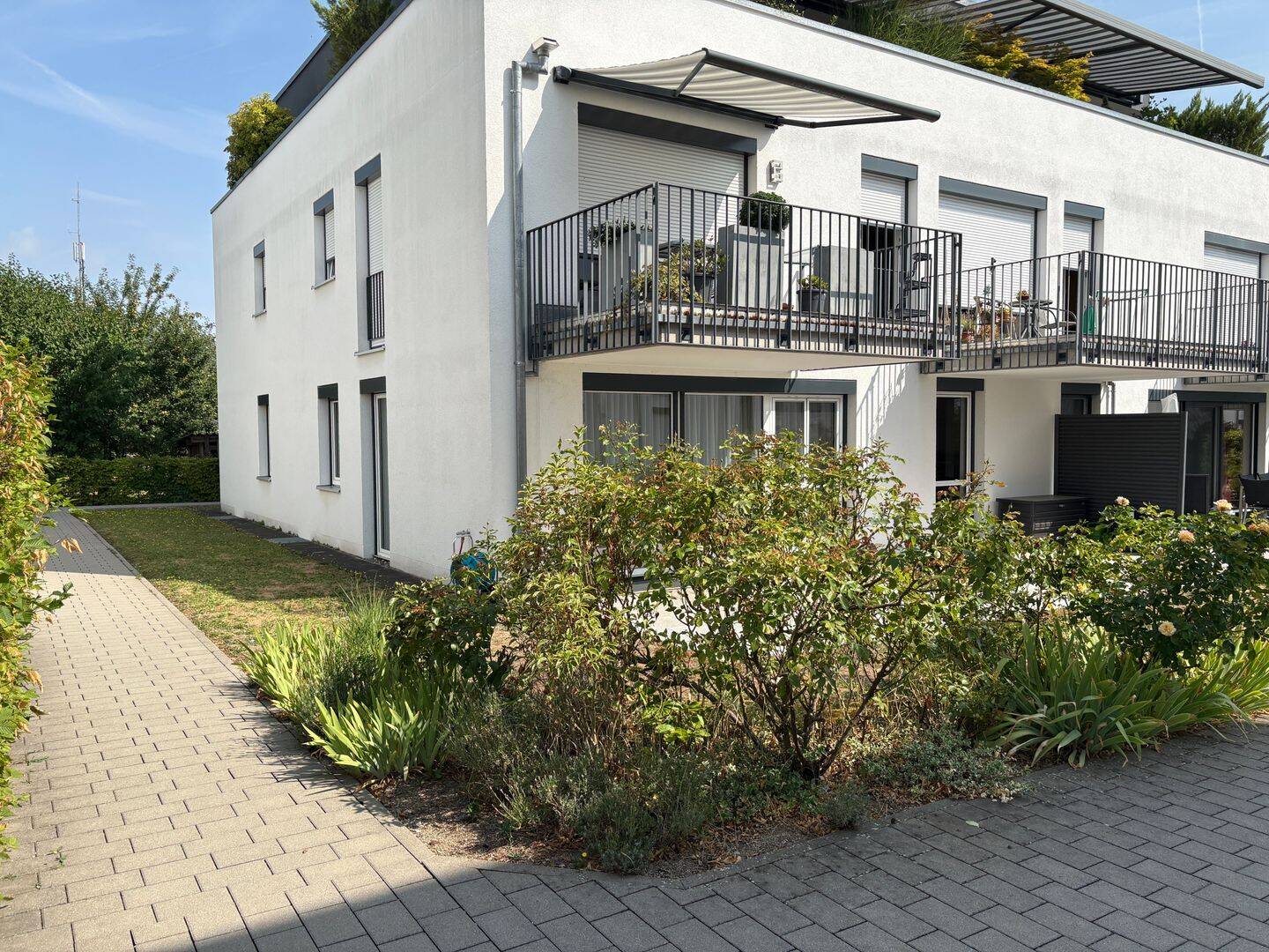 Ruhig gelegene EG-Wohnung mit Stellplatz, 72108 Rottenburg am Neckar