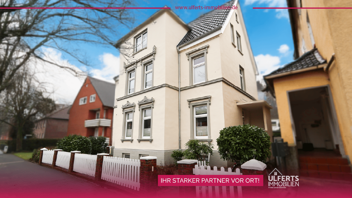 Renovierte Oberwohnung mit Balkon in alter Stadtvilla von Emden, 26725 Emden