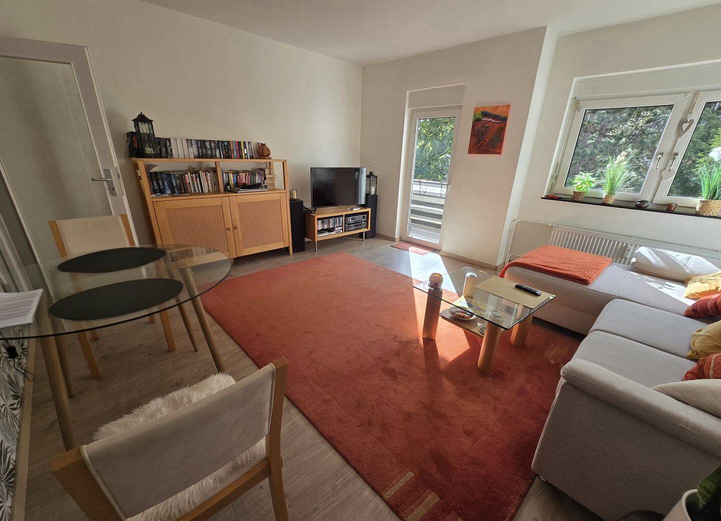 Gepflegte 2-Zimmer-Wohnung mit Balkon und Blick ins Grüne in gefragter Lage von Kelkheim-Hornau, 65779 Kelkheim (Taunus)