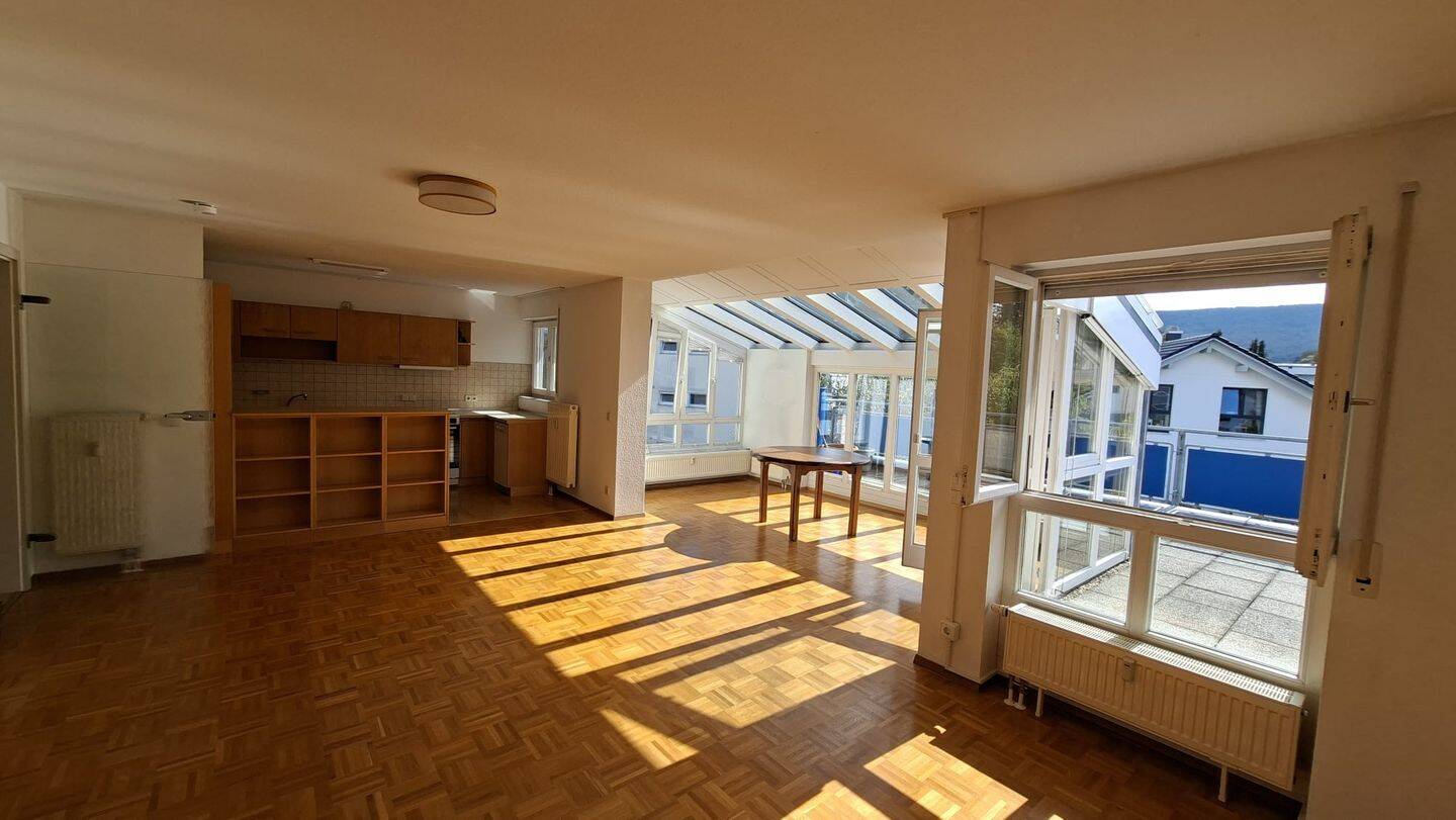 Wunderschöne Penthousewohnung mit Panoramablick in Mössingen, 72116 Mössingen
