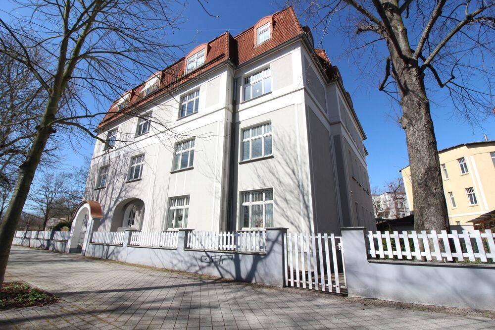 Stilvoll wohnen in bester Lage! Parkett und Designbad direkt in Stadtfeld-Ost!, 39108 Magdeburg (Altstadt Stadtfeld Ost)