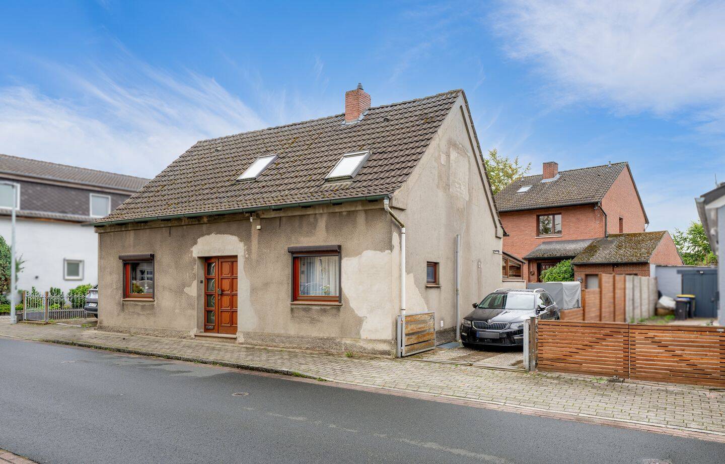 Innen besser als außen – Einfamilienhaus in Bremen-Nord, 28779 Bremen (Blumenthal Lüssum-Bockhorn)