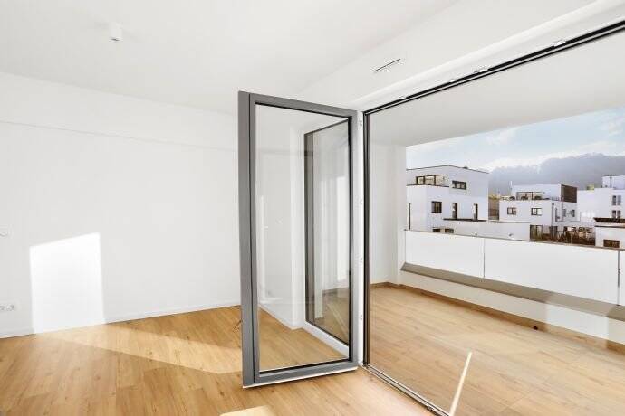 Wohnen im Herzen Landshuts – Traumhafter Süd-West-Balkon, 84036 Landshut