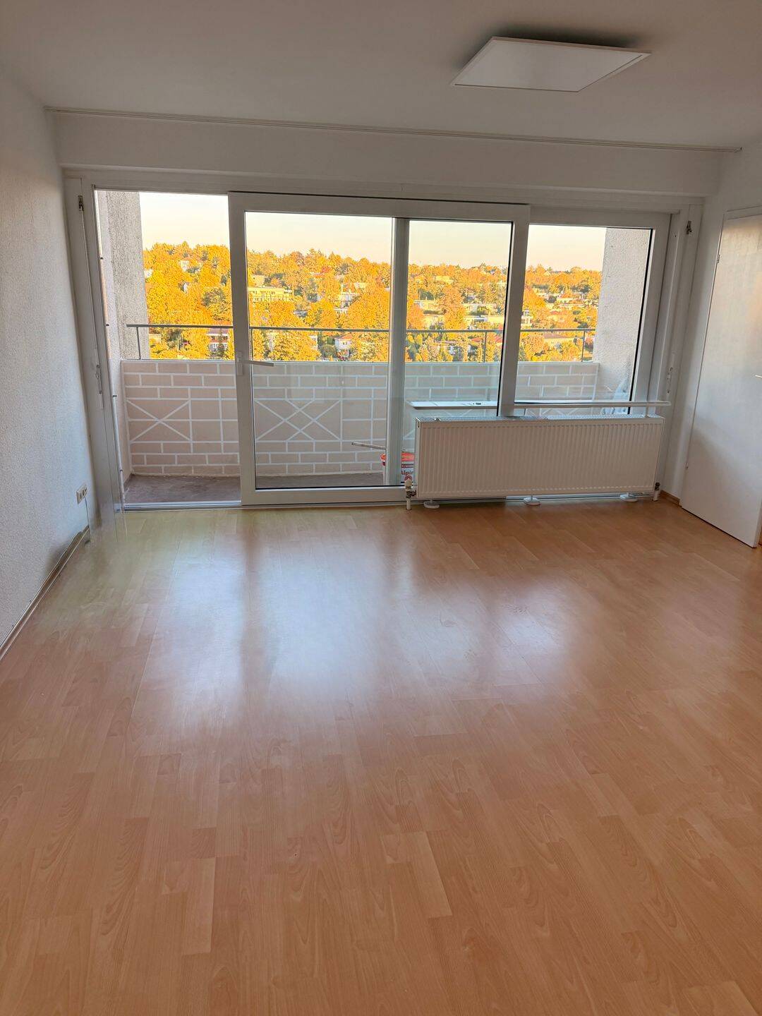 Schöne 2-Zimmer Wohnung mit Balkon, 97078 Würzburg (Grombühl Lindleinsmühle Versbach)