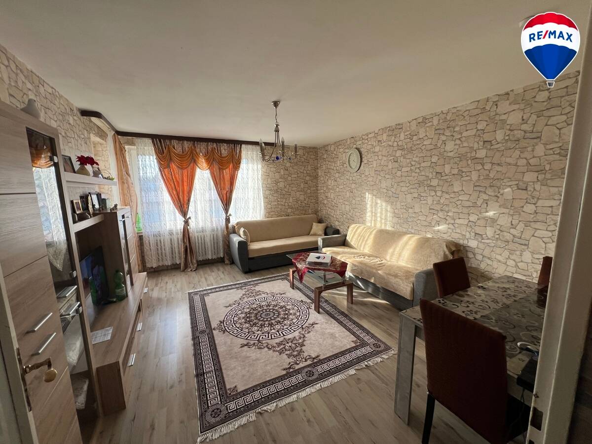 Attraktive 2,5-Zimmer Wohnung in Stade, 21680 Stade