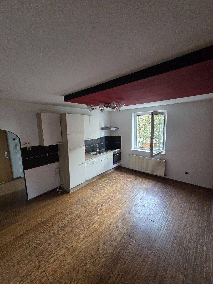 Schöne 2,5-Zimmer-Wohnung mit Einbauküche & Duschbad Essen, 45327 Essen (Katernberg Stoppenberg)