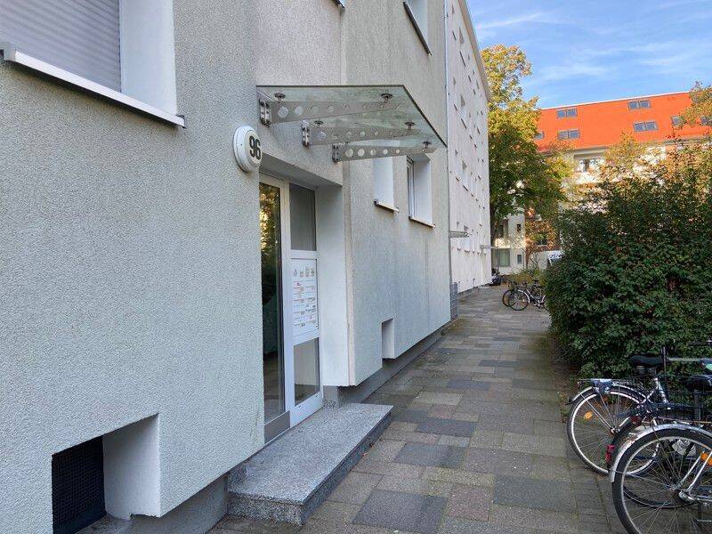 Ruhig gelegene Wohnung mit Balkon und Blick ins Grüne., 13409 Berlin (Reinickendorf Gesundbrunnen Wedding)