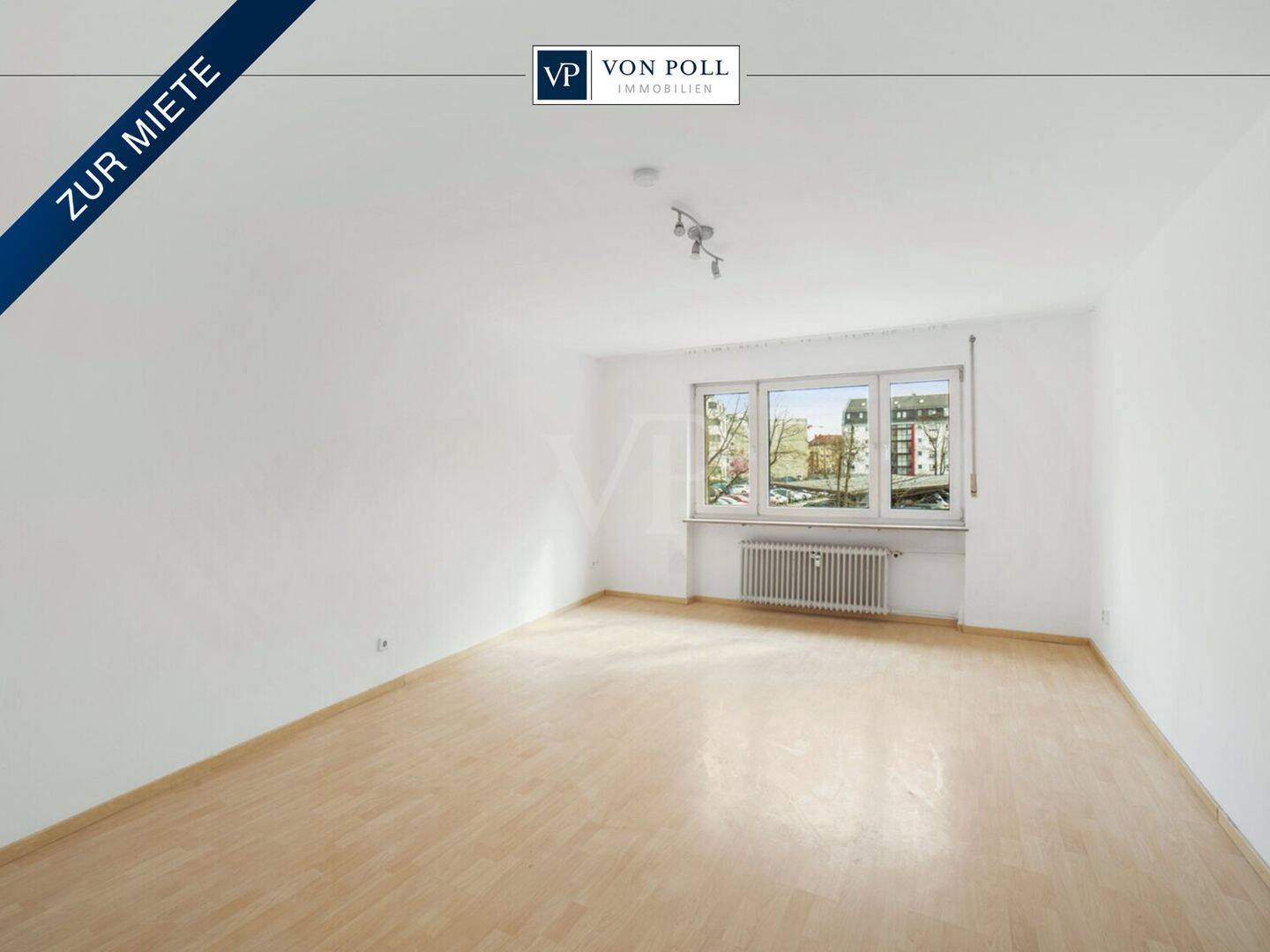 Hell, zentral, hochschulnah: Wohnung mit Wintergarten in St. Peter, 90478 Nürnberg (Dutzendteich Gleißhammer Glockenhof Sankt Peter Zerzabelshof)