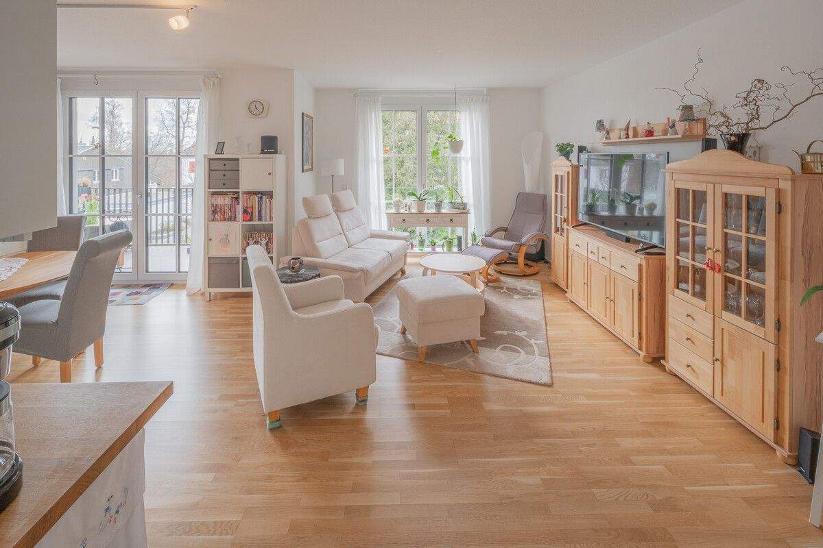 Logenplatz im idyllischen Schwarzwälder Kurort: 3,5 Zimmer Eigentumswohnung am Kurpark, 78126 Königsfeld im Schwarzwald