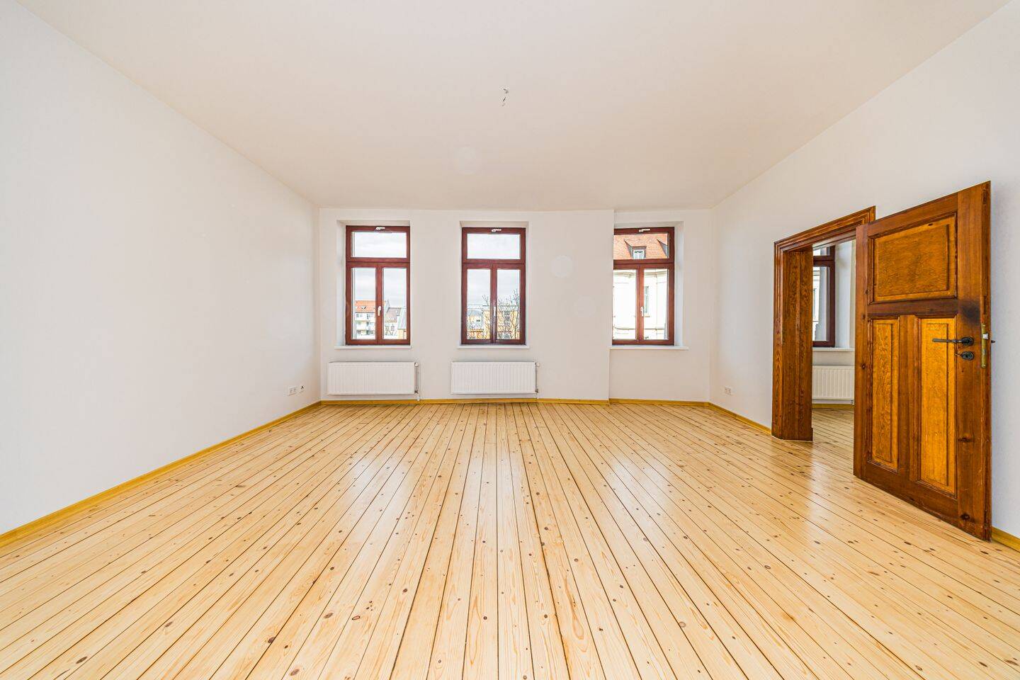 1-Zimmer-Wohnung mit großzügigem Wohnbereich und Altbaucharme, 4315 Leipzig (Neustadt-Neuschönefeld Sellerhausen-Stünz Volkmarsdorf)