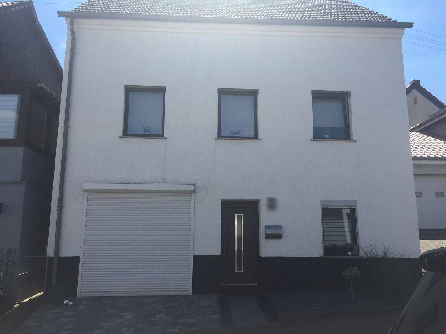 Modernisiertes Einfamilienhaus mit Terrasse und Garten in Wustweiler, 66557 Illingen