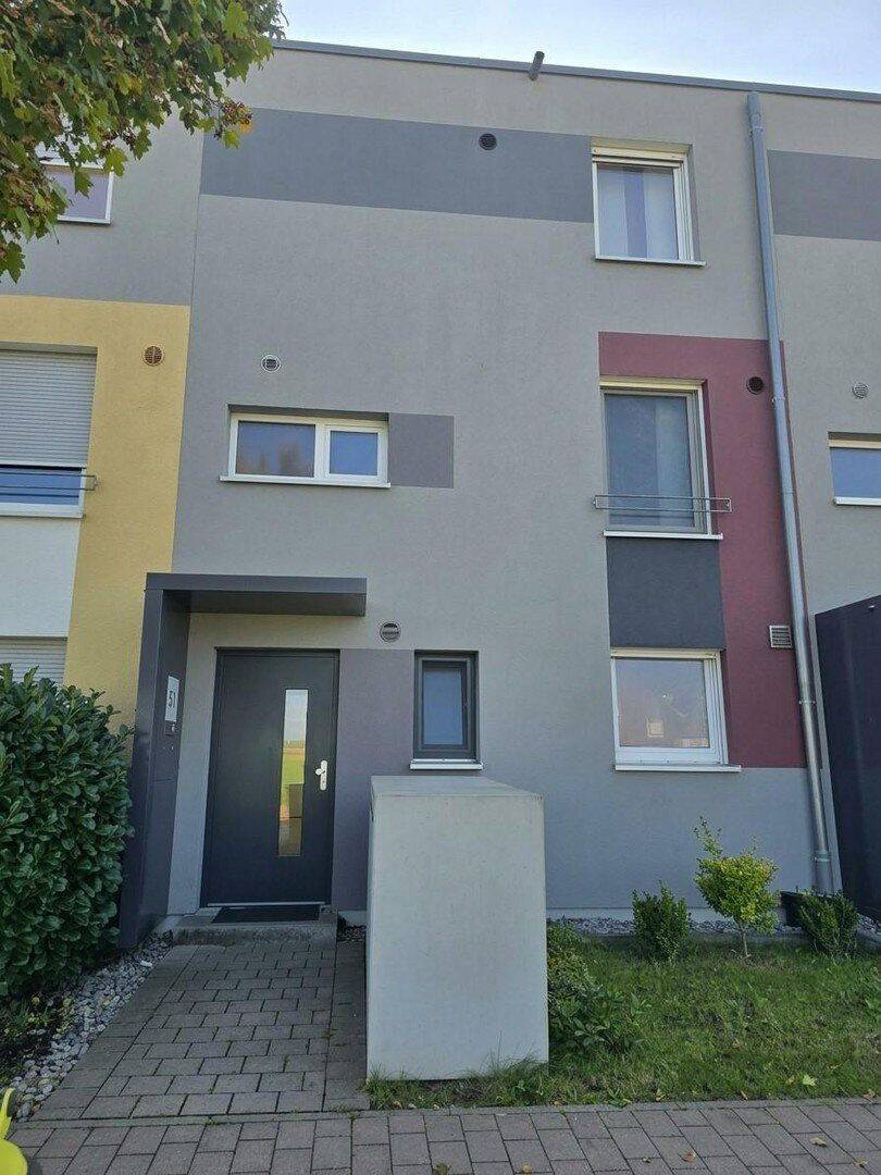 Neuwertiges modernes Reihenhaus am Feldrand, 71282 Hemmingen