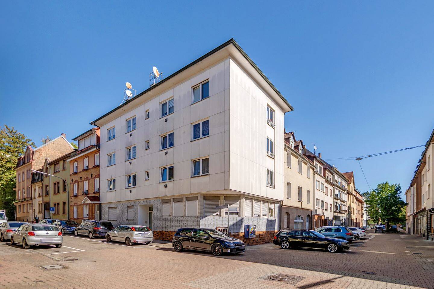 Großzügige 4-Zimmer-Eigentumswohnung in zentraler Lage von Pforzheim, 75175 Pforzheim
