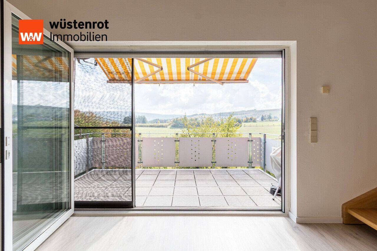 Wohnen mit Charakter – außergewöhnliche Galerie-Doppelhaushälfte mit Weitblick, 54317 Gusterath