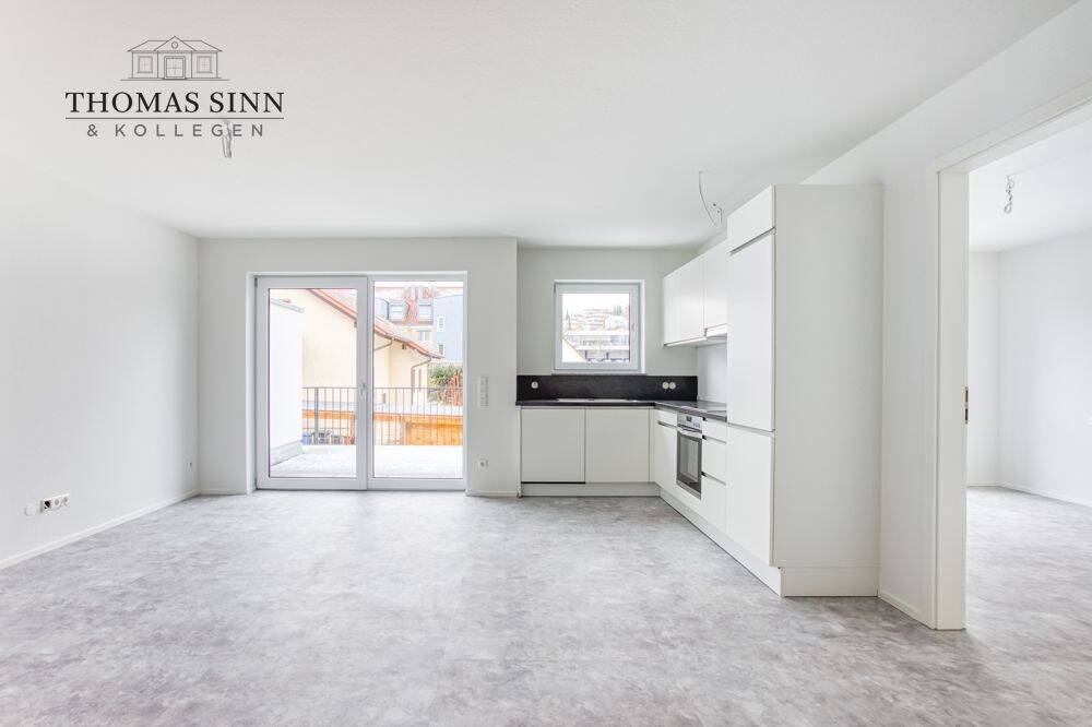 Neuwertige 2 Zimmer Wohnung mit Balkon und TG-Stellplatz, 74189 Weinsberg