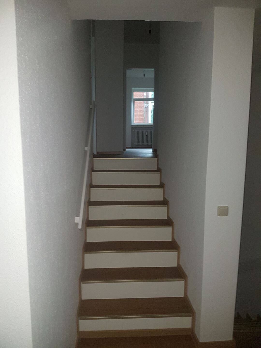 Frisch renovierte 5,5-Zimmer-Maisonettewohnung mit Garten & exklusiver Wellness-Anlage, 28355 Bremen (Oberneuland)