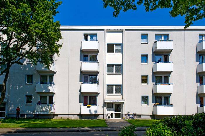 Charmante 2-Zimmer-Etagenwohnung in Unna mit Badewanne und Badfenster, 59425 Unna