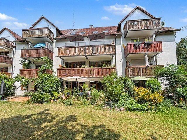 Freiwerdende 2-Zimmer-Erdgeschosswohnung mit Terrasse im beliebten Regensburger Westen, 93049 Regensburg (Großprüfening-Dechbetten-Königswiesen Innenstadt Westenviertel)