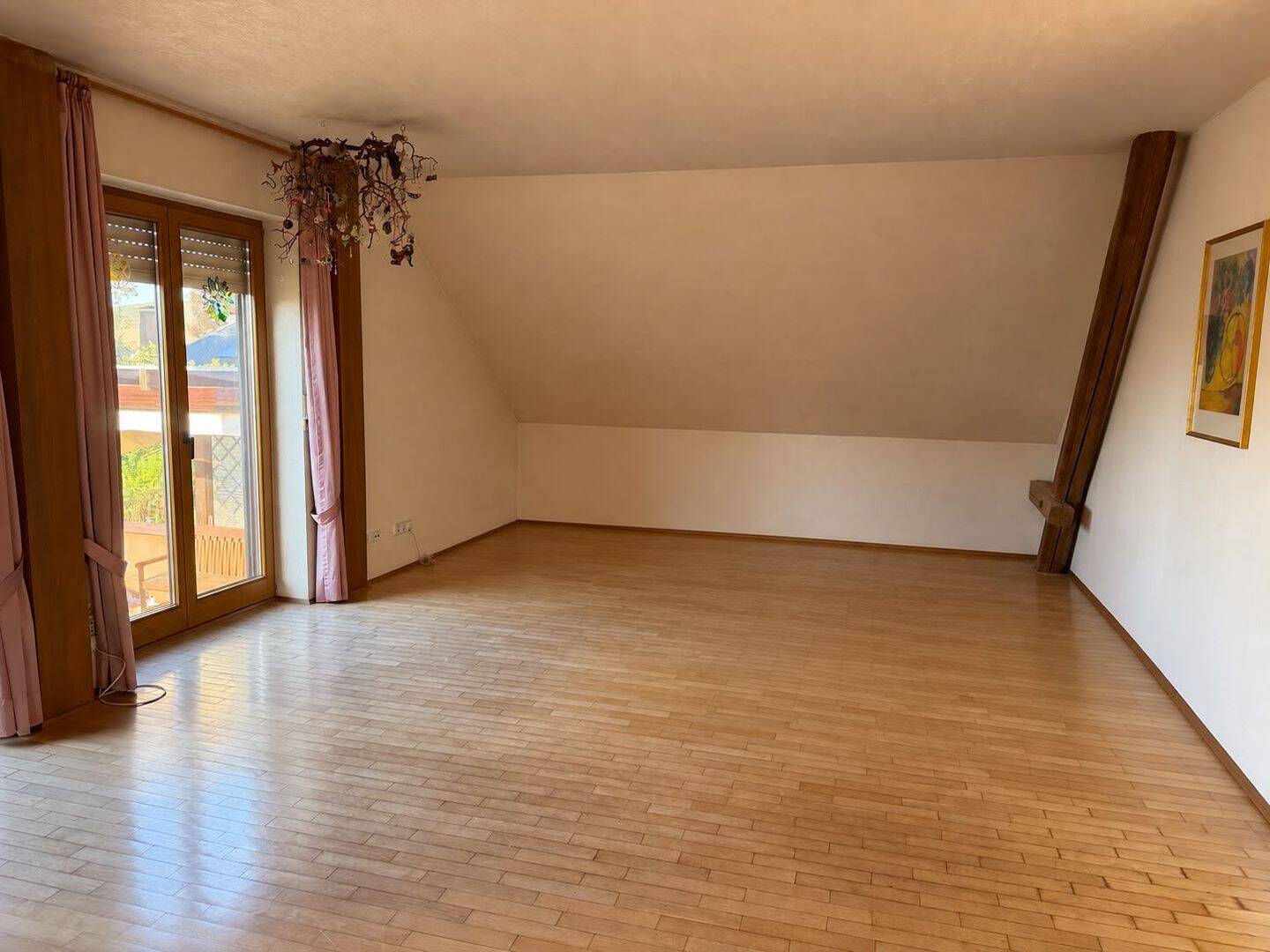 Renovierte 130 m² Wohnung im ehemaligen Weingut – 2 Bäder & neue Wärmepumpe, 55559 Bretzenheim