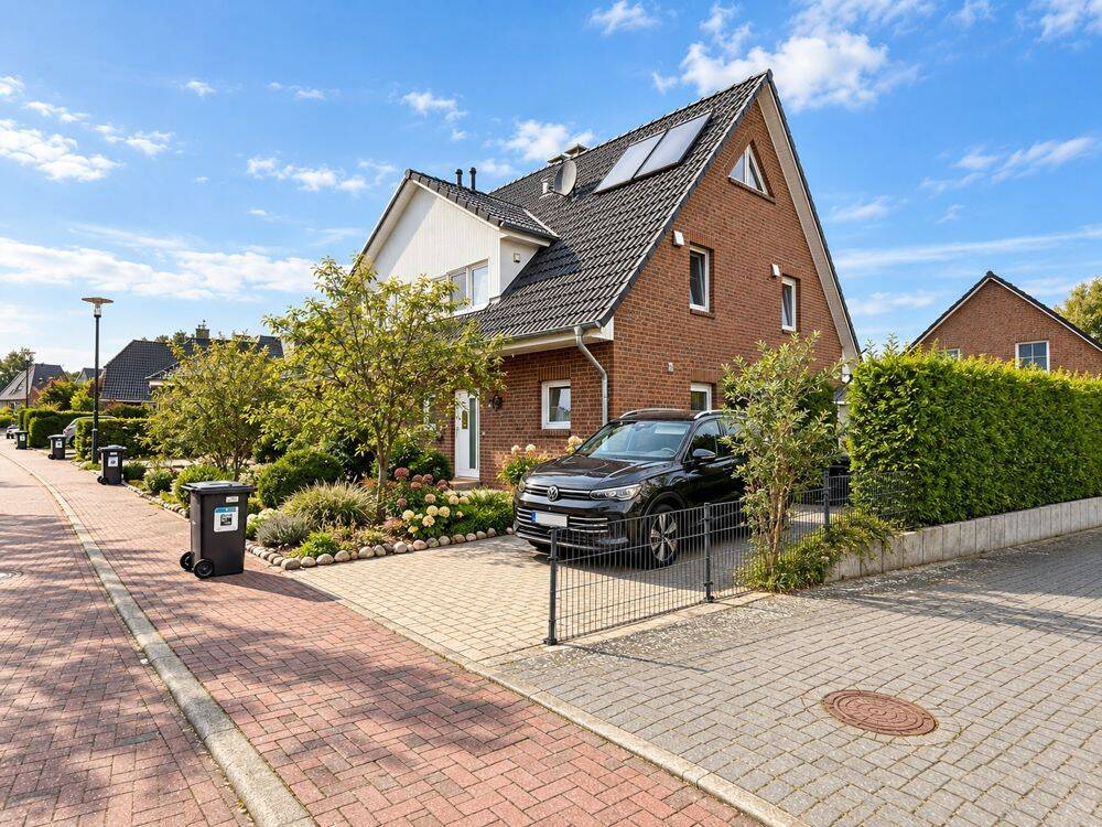 Stubbendorf/Wesenberg – Ein Zuhause zum Wohlfühlen großzügige Doppelhaushälfte in Niedrigenergiebauweise, 23858 Wesenberg