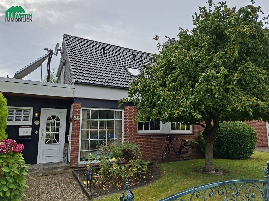 Einfamilienhaus mit flexibler Aufteilung, großem Potenzial, Garage und schönem Garten, 25541 Brunsbüttel