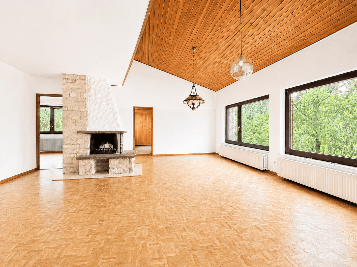 Chance am Kapellenberg – Einfamilienhaus mit Einliegerwohnung & eigenem Wald!, 71120 Grafenau