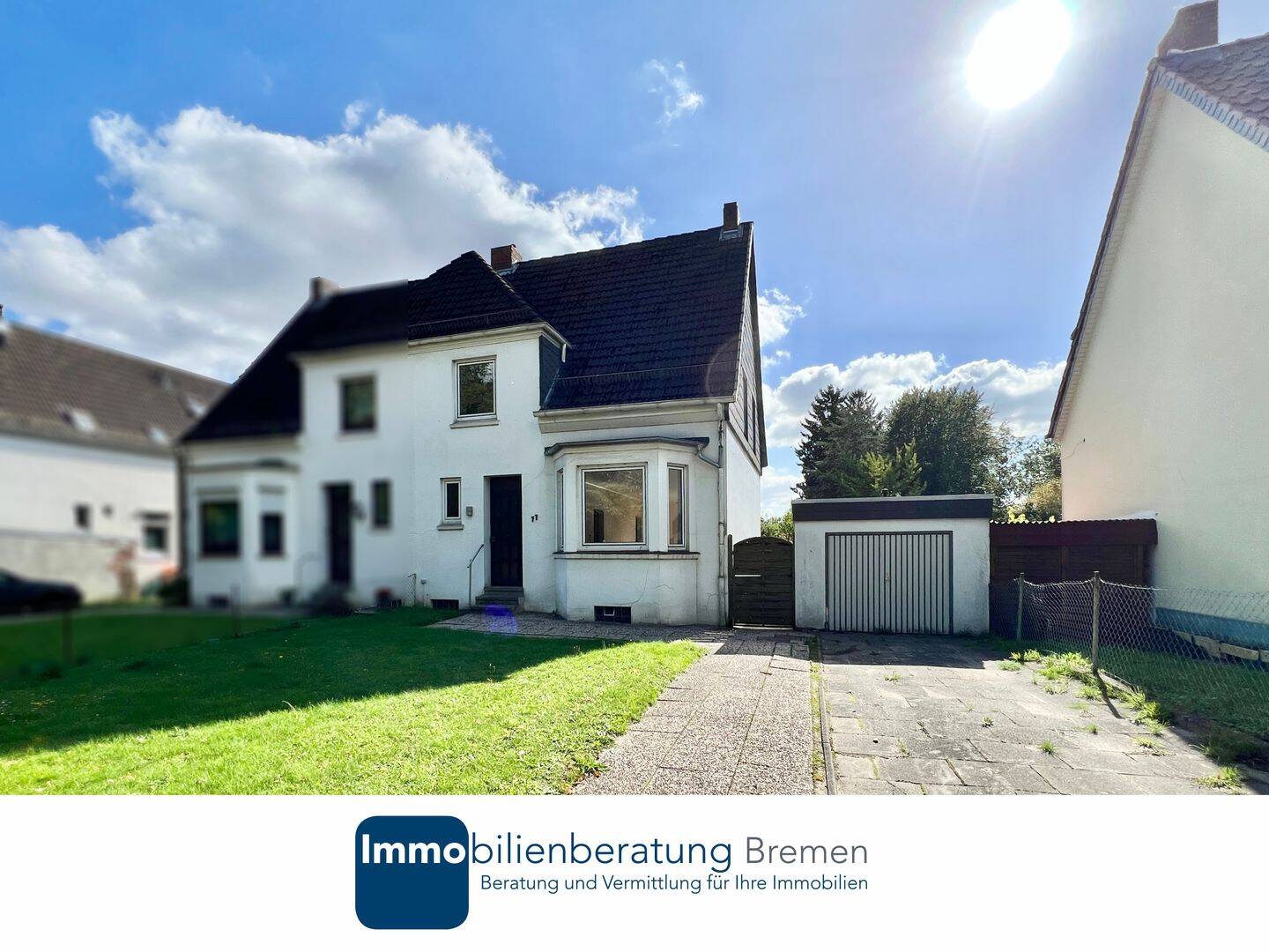 Doppelhaushälfte mit Nebengebäude und Garage auf großem Grundstück, 28277 Bremen (Kattenesch Kattenturm)