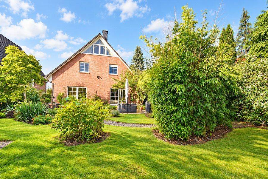 Wohnen im Grünen – Doppelhaushälfte mit wunderschönem Garten in Bergedorf!, 21039 Hamburg (Bergedorf Altengamme Curslack Neuengamme)