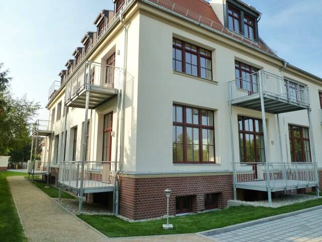 2 Zimmer mit Balkon, EBK, 1259 Dresden (Großzschachwitz Kleinzschachwitz Leuben Lockwitz Niedersedlitz)